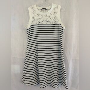 Doe & Rae Sleeveless Striped Dress with Lace Detail, size M